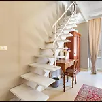 Kasa Celeste Aida Apartment